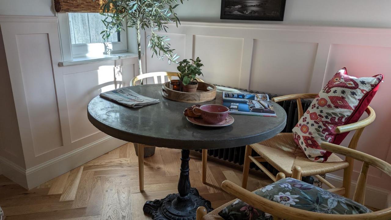 The Seelies - Luxury Aparthotel - By The House Of Danu Kingussie Exterior photo